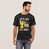 It's 4th Bee Day Honey Beekeeper Apiary Beekeeping Tシャツ (正面フル)