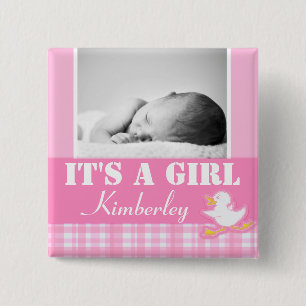 "It's a girl" 新生児の写真と名前のピンクのバッジ 缶バッジ