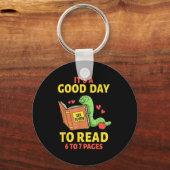 It's A Good Day To Read 6 Or 7 Pages 67 Librarian  キーホルダー (正面)