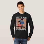 It's A Good Days To Get Adjusted Chiropractic Tシャツ (正面フル)