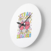 It's An Egg Cellent Day For Dialysis Easter Day T- ラージ壁時計 (傾斜)