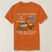It's Called Reading Book Lover Owl Tシャツ (デザイン正面)