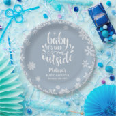 It's Cold Outside Blue Boy Winter Baby Shower ペーパープレート (パーティー)