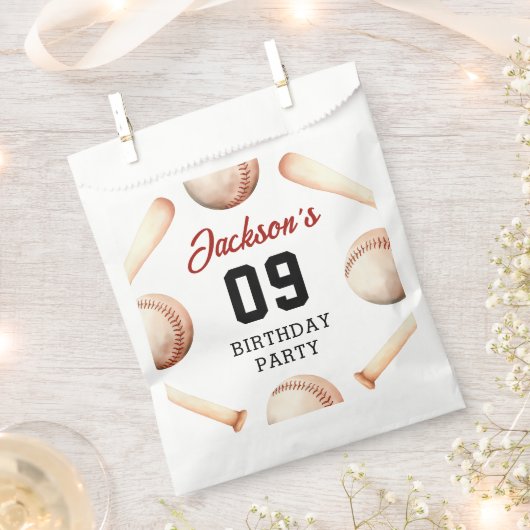 It's Game Time Baseball Birthday Party フェイバーバッグ (クリップ留めされた状態)