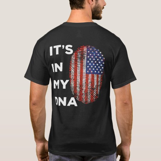 Its In My Dna 4th Of July Fingerprint Usa Flag Tシャツ (裏面)