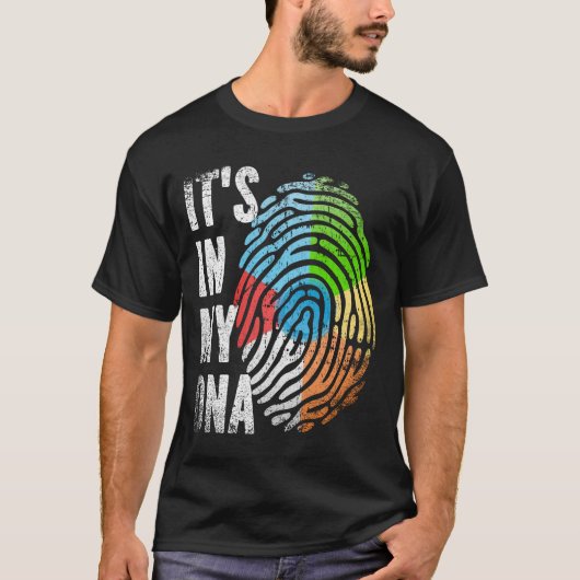 IT'S IN MY DNA Beach Ball Fingerprint Tシャツ (正面)