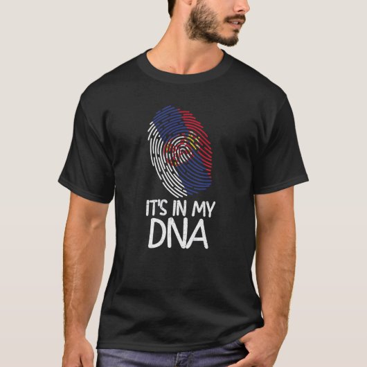 It's In My DNA  Proud Serbian Flag Fingerprint Tシャツ (正面)