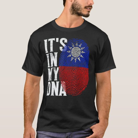 It's In My DNA Taiwan Flag Fingerprint Taiwan Taiw Tシャツ (正面)