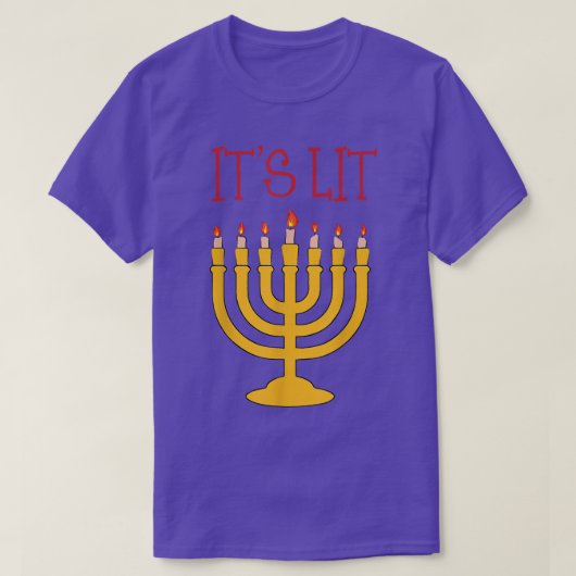 It's Lit Menorah Hanukkah Chanukah  Tシャツ (デザイン正面)
