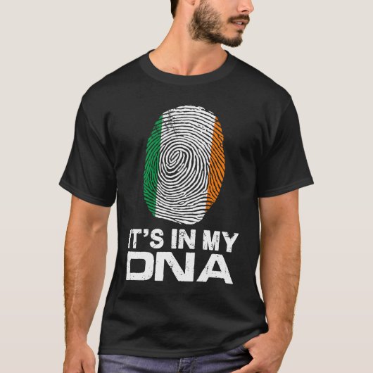 IT'S MY DNA IN Flag National Pride Fingerprint Ire Tシャツ (正面)