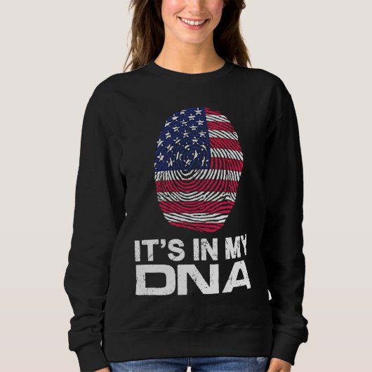 IT'S MY DNA IN Flag National Pride Fingerprint Nat スウェットシャツ (正面)