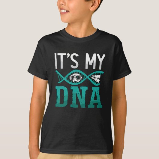 It's My DNA Spearfishing Freediving Dive Freediver Tシャツ (正面)