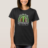 It's Ok To Be Different Childhood Depression Aware Tシャツ (正面)