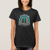 It's Ok To Be Different MRSA Awareness Teal Rainbo Tシャツ (正面)
