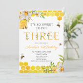 It's So Sweet To Bee Three 3rd Birthday Party 招待状 (スタンド正面)