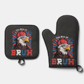 Its The 4th Of July Bruh Bald Eagle Patriotic 鍋つかみ&鍋敷きセット (正面)