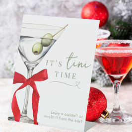 It's Tini Time Chic Dirty Martini Cocktail Bar   台座サイン