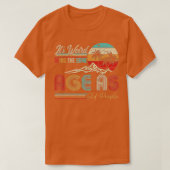 Its Weird Being The Same Age As Old People Funny V Tシャツ (デザイン正面)