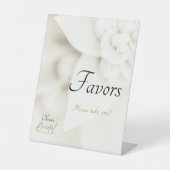 Ivory Bloom & Gold Script Bridal Shower Favors 台座サイン (正面)