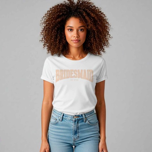 Ivory Faux Lace BRIDESMAID Bachelorette Tシャツ