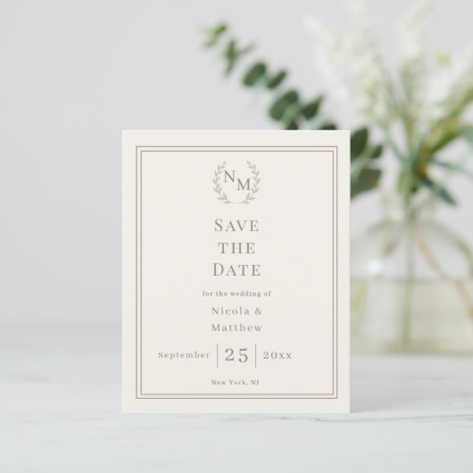 Ivory monogrammed wreath wedding Save the Date  (スタンド正面)