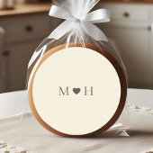 Ivory Simple Monogram Heart Wedding Favor ラウンドシール