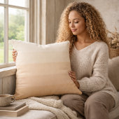 Ivory Sunrise Fade Throw Pillow クッション