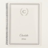 Ivory taupe Monogram Personalized Quiet Luxury プランナー手帳 (正面)