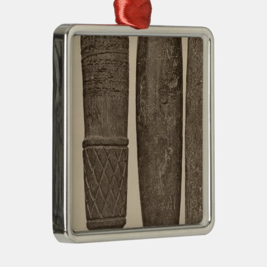 IX石造りの管、そうCalif メタルオーナメント (右)