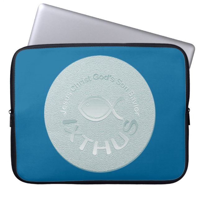 IXTHUSのキリスト教の魚の記号-銀 ラップトップスリーブ (正面)