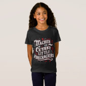 Jの4番目の最も可愛い小さな爆竹の先生 Tシャツ (正面フル)
