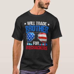 Jの4番目の爆竹のためにおもしろい兄弟を交換する Tシャツ