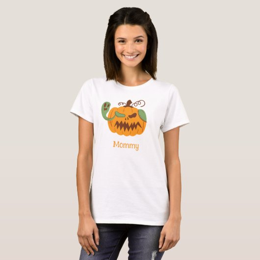Jack-o'-Lantern & Bones Spooky Halloween Mom Tシャツ (正面フル)