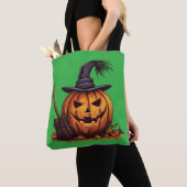 Jack O’ Lantern Witch – Classic Pumpkin Halloween トートバッグ (クローズアップ)
