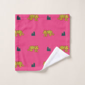 Jaguar pattern towel set: pink バスタオルセット (ウォッシュタオル)