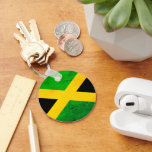 Jamaican Flag Weathered Effect One Love キーホルダー<br><div class="desc">Patriotic weathered effect Jamaican flag double-sided keyring. On reverse there are two customisable text areas, where you can add your own slogan and name</div>