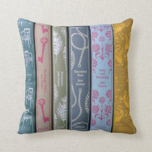 Jane Austenは一方に、他方に本を載せている