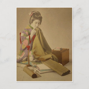 JAPAN Geisha Girl in Kimono ca1920ヴィンテージアンティーク ポストカード