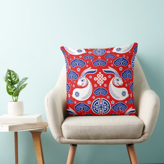 Japanese Art Rabbit Red, Blue Throw Pillows クッション (椅子)