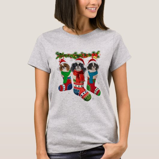 Japanese Chin In Christmas Socks  Tシャツ (正面)