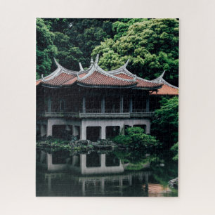 Japanese Emperor Castle in the green woods ジグソーパズル