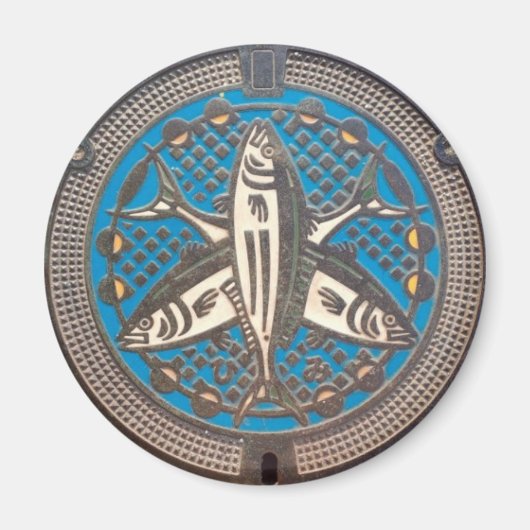 Japanese Manhole Cover Arts　－Himi Yellowtail マグネット (正面)