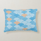 Japanese Waves Pattern Light Blue Beige White  アクセントクッション (正面)