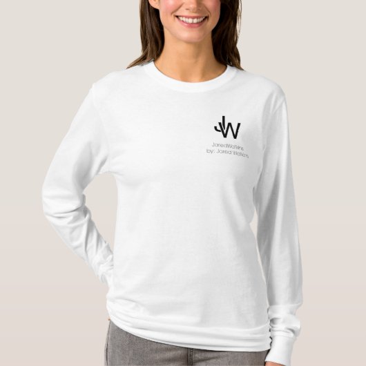 JaredWatkinsの女性の基本的な白いロゴのlongsleeve T Tシャツ (正面)