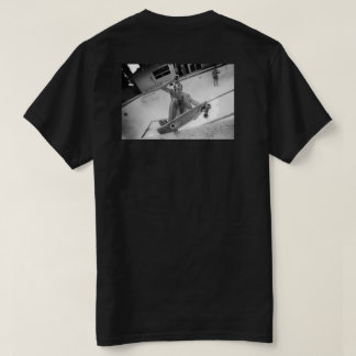 Jay Alabamy/Cold Oneが唇を横切る狙い Tシャツ