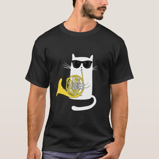 Jazz Cat Playing French Horn Hippy Hipster Kitty Tシャツ (正面)