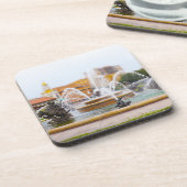 JC Nicholsの噴水のカントリークラブの広場KC コースター (左側)