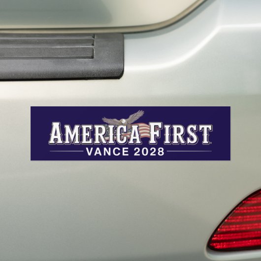 JD ヴァンス 2028 アメリカ第一保守主義 バンパーステッカー (車上)