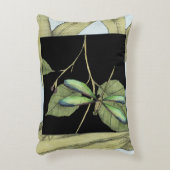 Jennifer Goldberger葉によるドラゴンフライの挿入を持つ アクセントクッション (正面(垂直))