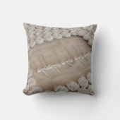 JESUS刺繍装飾用クッション- 3Dベジ描写ュー クッション (正面)